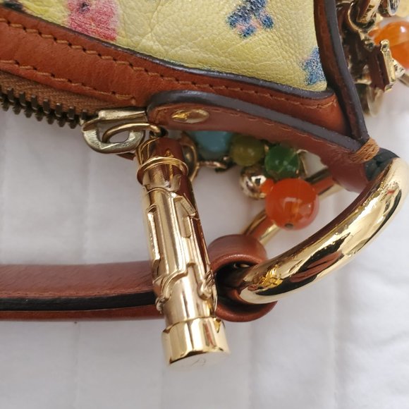 Versace Limited Production Yellow Bag Purse, Silk inner pouch - Picture 3 of 16